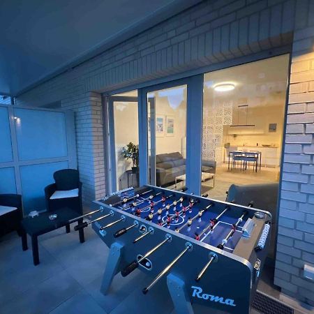 Luxurioeses Apartment,Neubau, 4 Personen, Parkplatz, Griechischer Stil โบคุห์ม ภายนอก รูปภาพ
