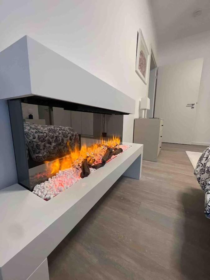 Luxurioeses Apartment,Neubau, 4 Personen, Parkplatz, Griechischer Stil โบคุห์ม ภายนอก รูปภาพ